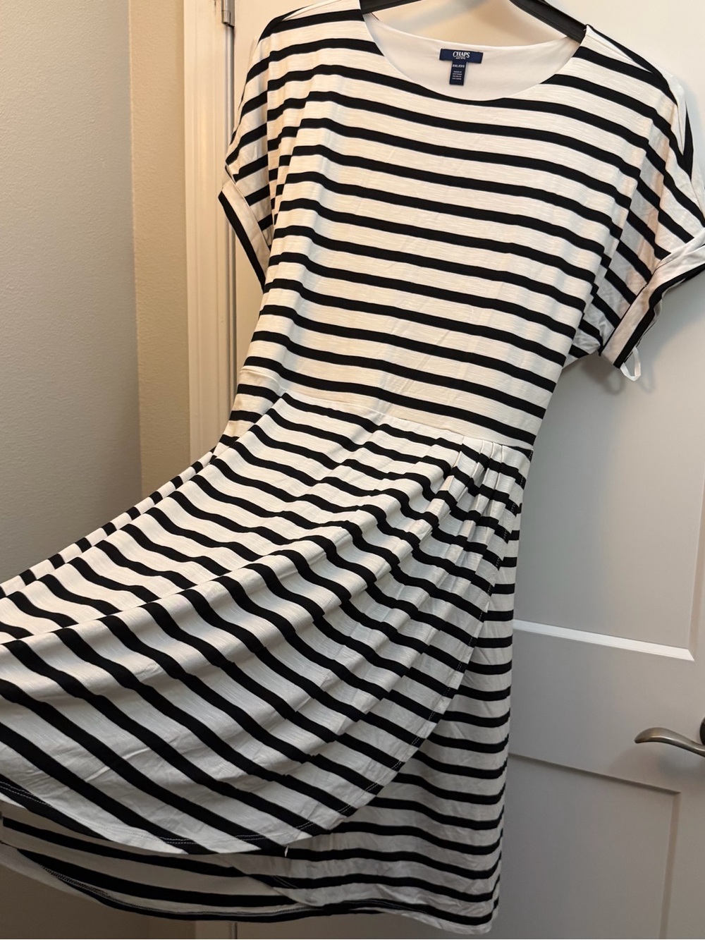 2XL knee length Chaps Black and White Striped Dress